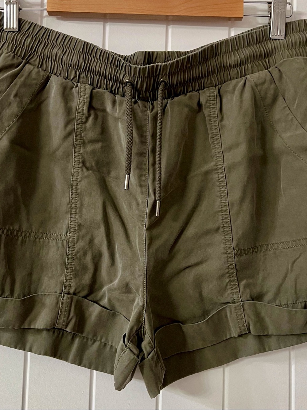 Universal Thread Olive Drawstring Utility Shorts